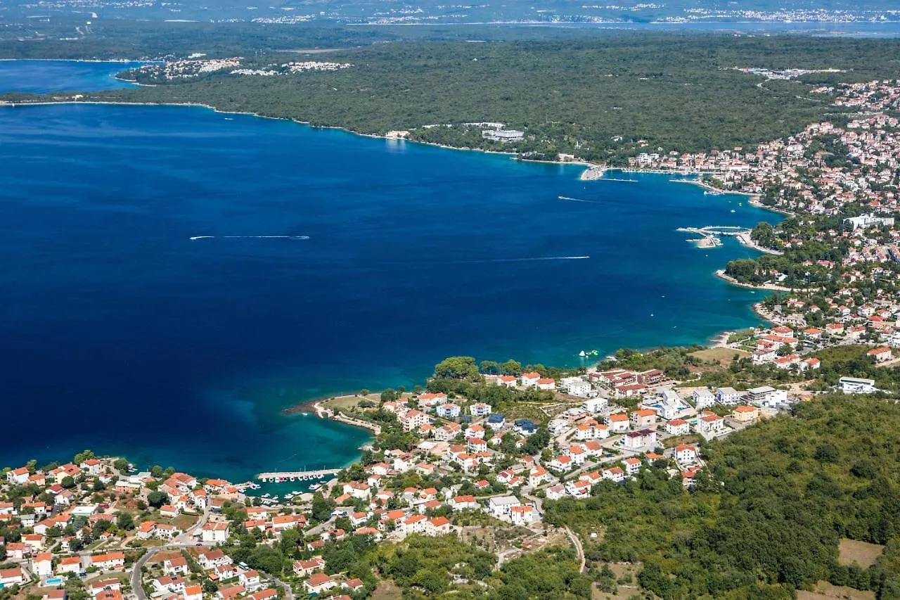 Apartments By The Sea Nska, Krk - 21205 Malinska